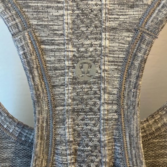 Lululemon grey and back tank top - Picture 5 of 6